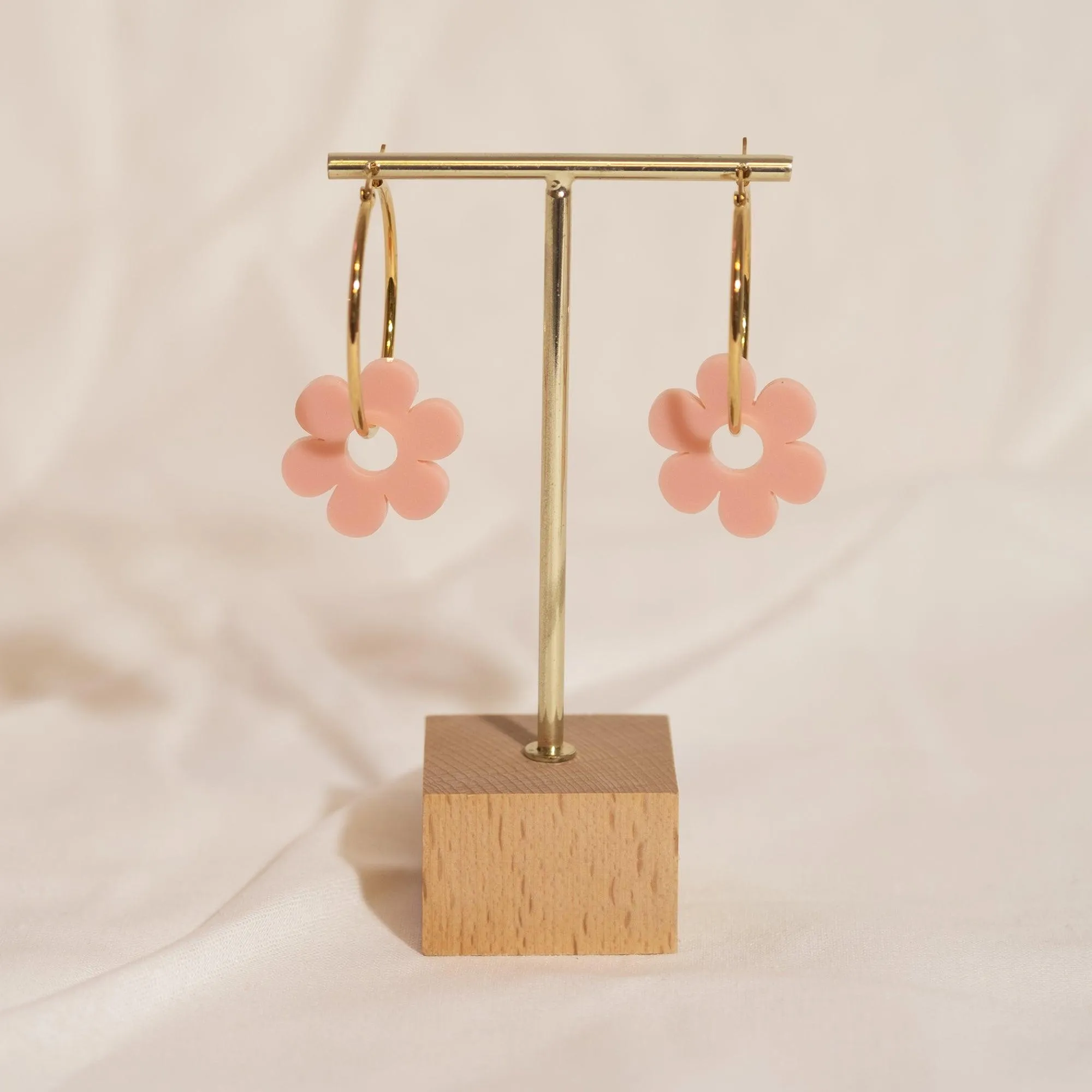 Dusty Pink Daisy Hoop Earrings