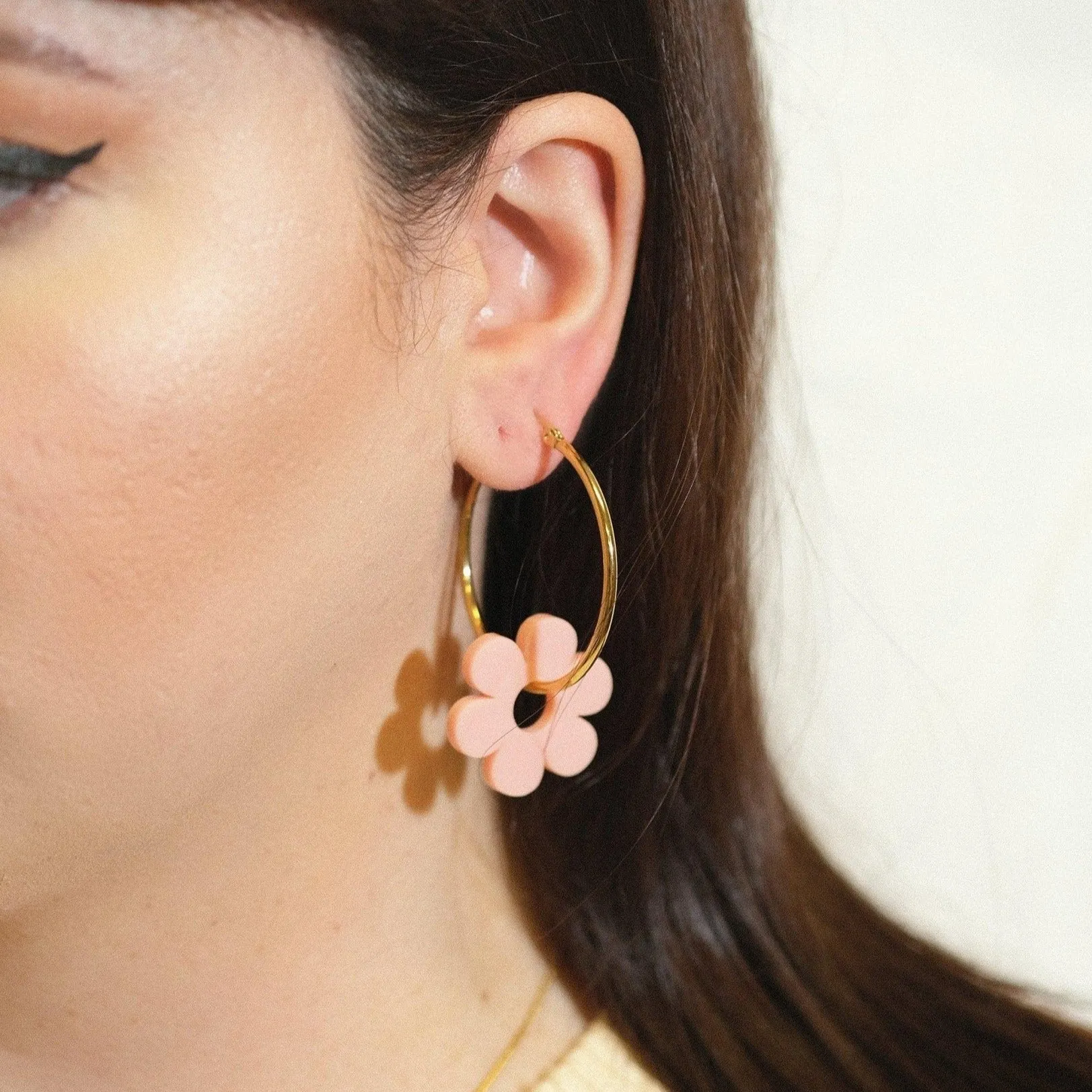 Dusty Pink Daisy Hoop Earrings