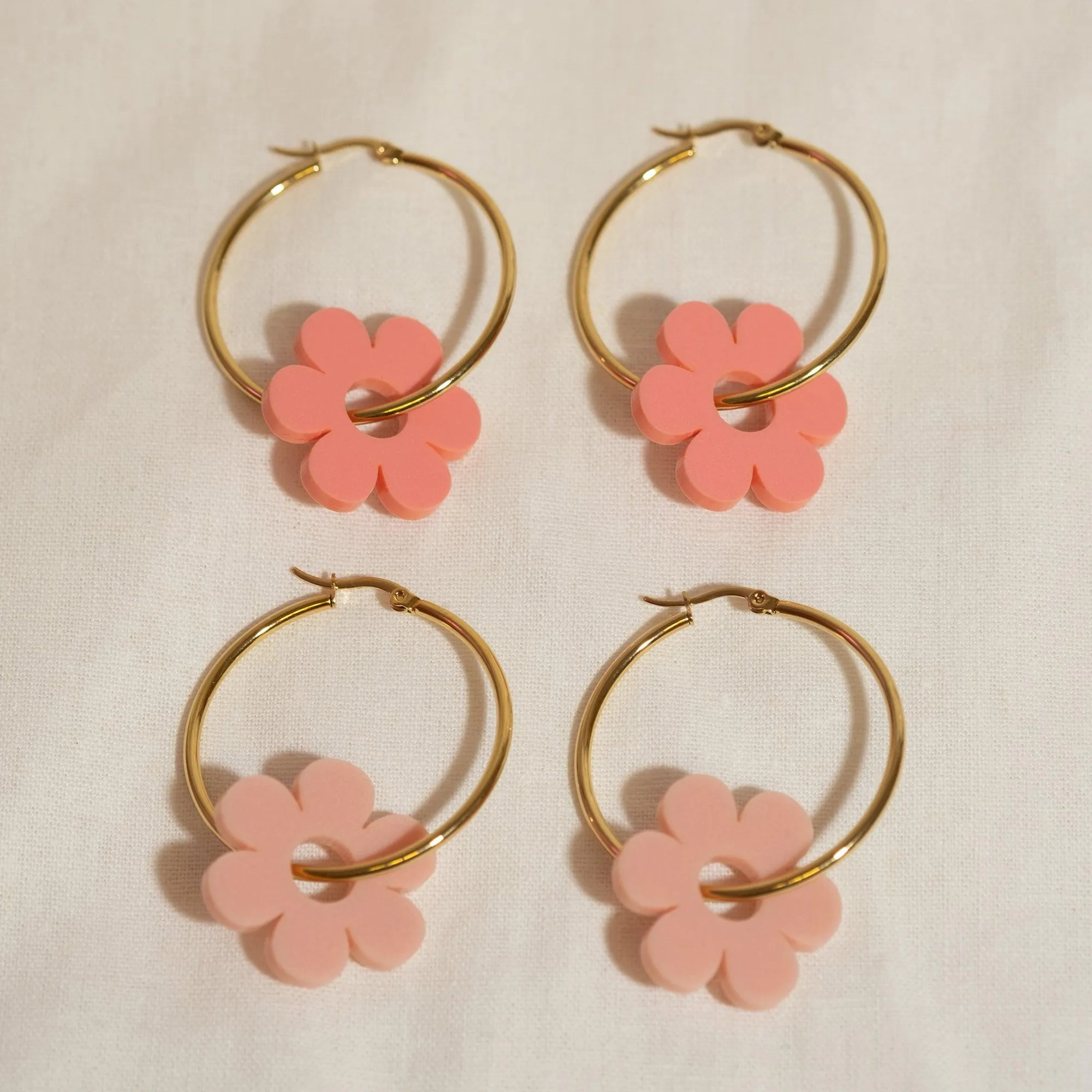 Dusty Pink Daisy Hoop Earrings