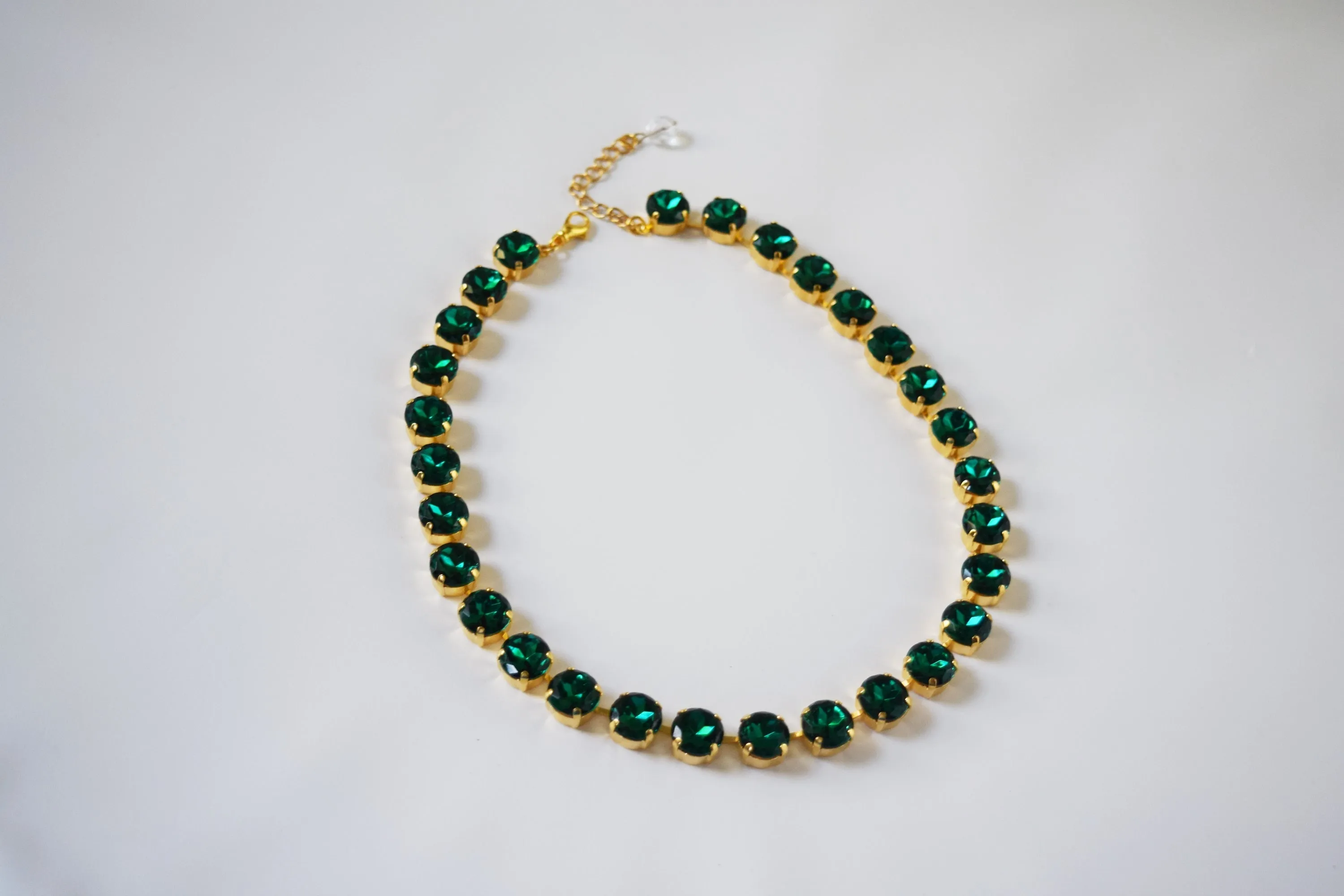 Emerald Green Paste Crystal Riviere Necklace - Small Round