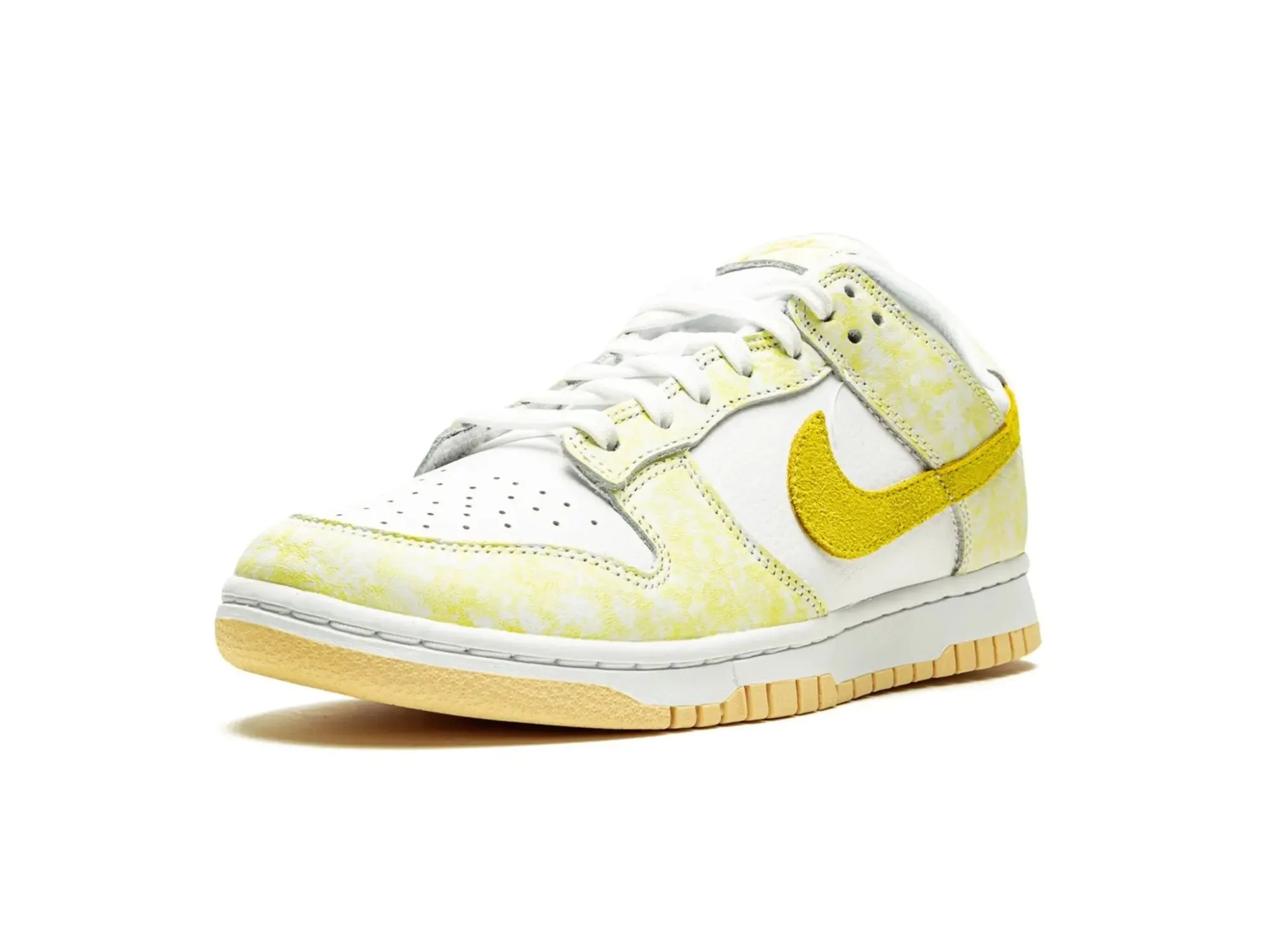 Nike Dunk Low "Yellow Strike"