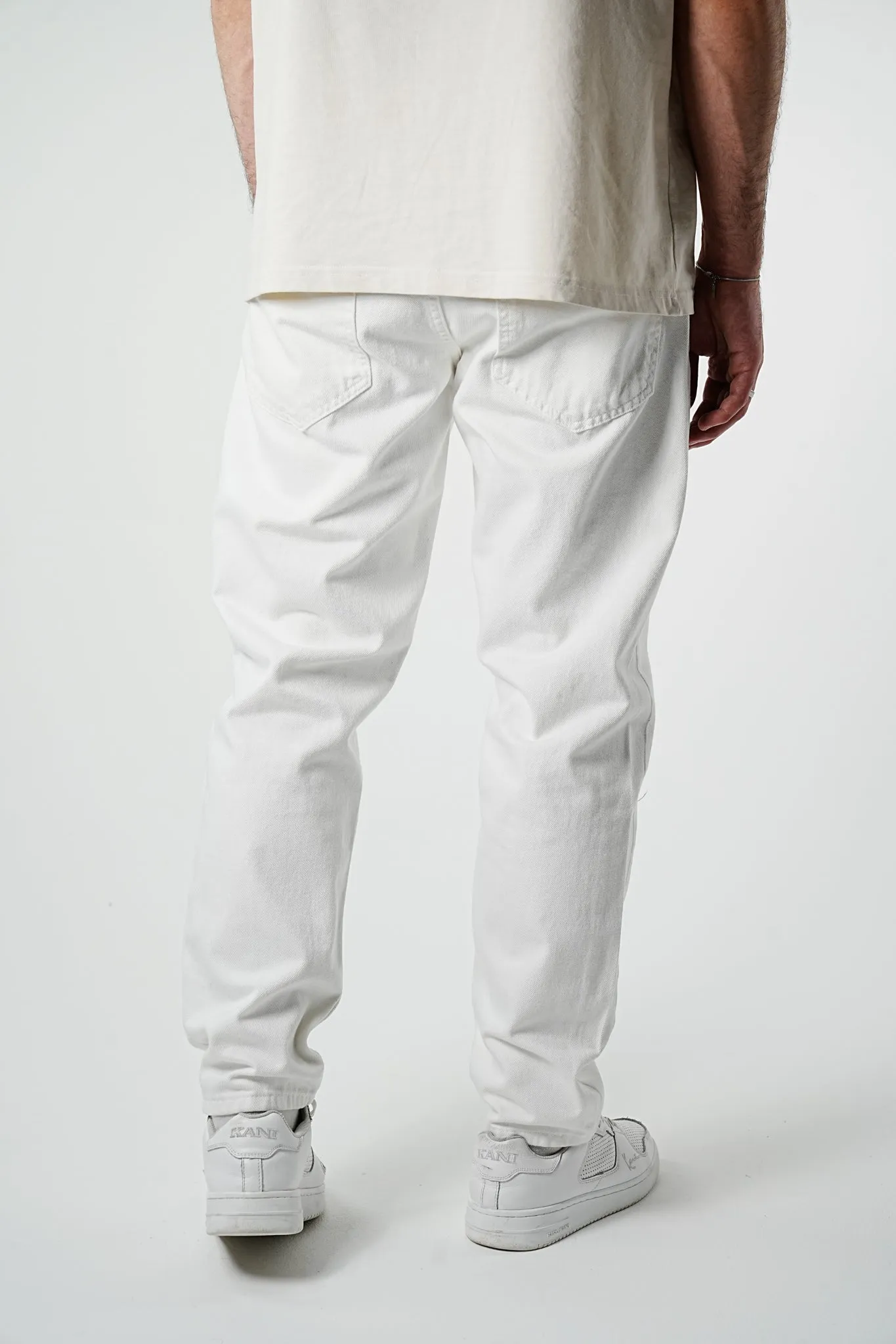 Premium White Relaxed Fit Jeans