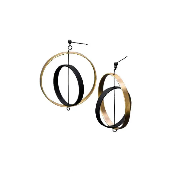 Vanassa Chan, Axle Earrings